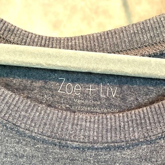 Zoe+ Liv ELEPHANT Gray Blue Sweatshirt Pullover Lightweight Fleece XL - Picture 6 of 10